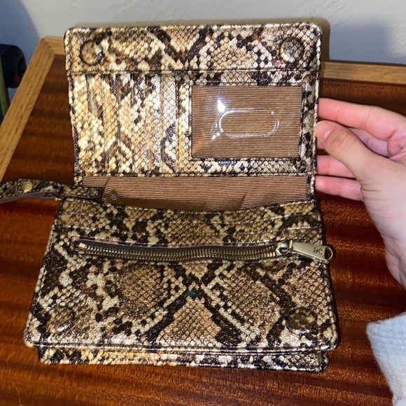 HOBO golden snakeskin jill wristlet wallet - Picture 6 of 9